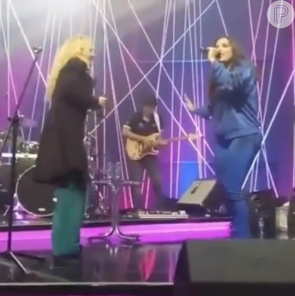 Anitta e Joelma cantaram juntas no ensaio do 'Música Boa Ao Vivo' 