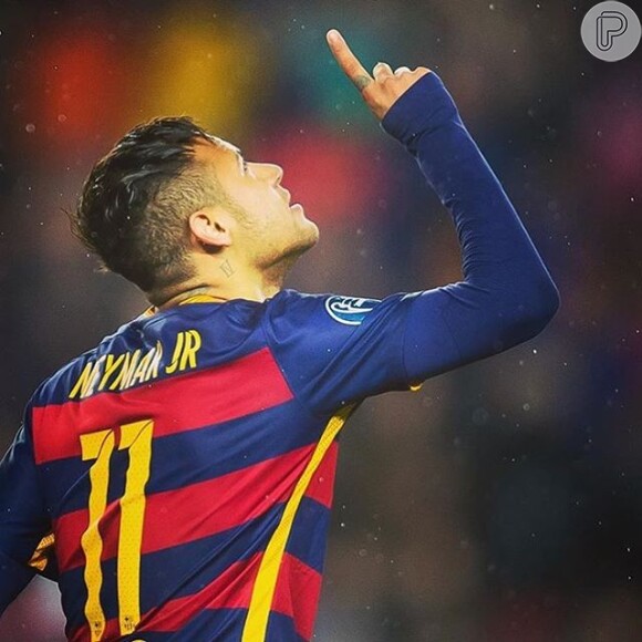 Neymar renova com Barcelona e comemora com postagem em rede social nesta quinta-feira, dia 30 de junho de 2016