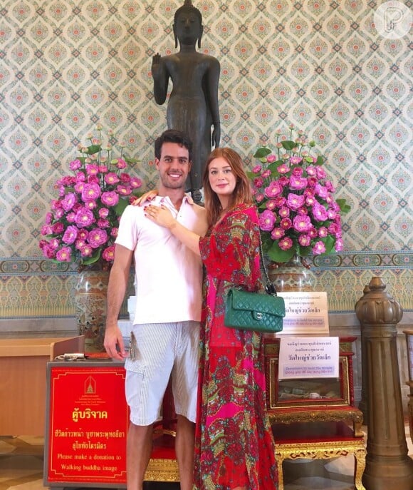 Marina Ruy Barbosa e o namorado, Xandinho Negrão, curtem dias de férias na Tailândia