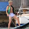 Justin Bieber arranca elogios ao entrar no mar de cueca branca em foto publicada por ele nesta segunda-feira, dia 4 de julho de 2016
