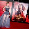 Jennifer Lawrence posa para foto na première de 'Jogos Vorazes - Em Chamas', em Los Angeles, nos Estados Unidos
