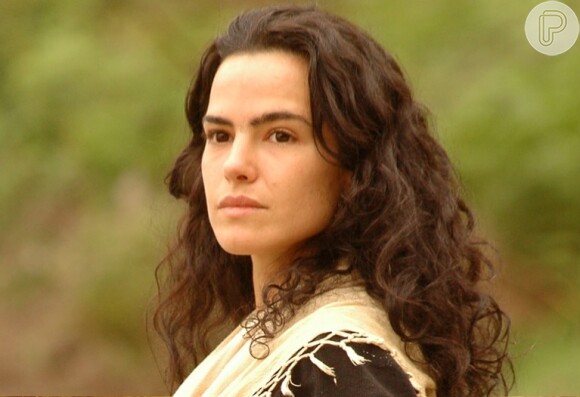 Ana Paula Arósio usou lente de contato de cor preta para o filme 'Anita e Garibaldi'