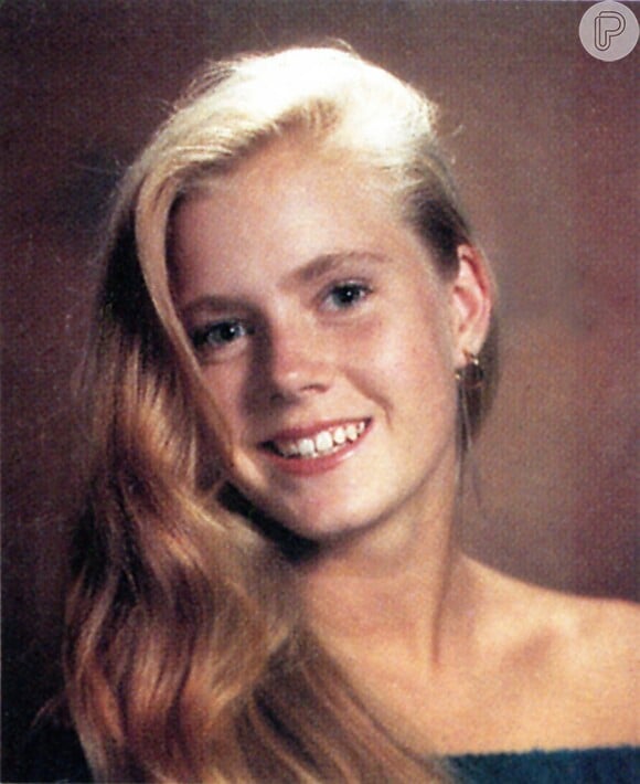 Amy Adams aparece no Yearbook de 1992 da Douglas County High School