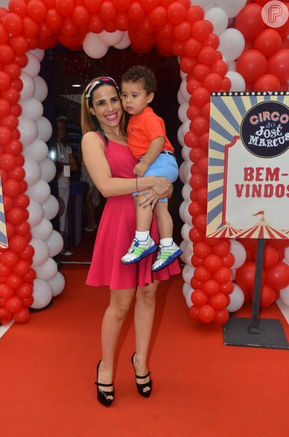 Wanessa comemorou o aniversário de 2 anos do filho, José Marcus, em um buffet infantil em São Paulo, nesta quarta-feira, 11 de dezembro de 2013