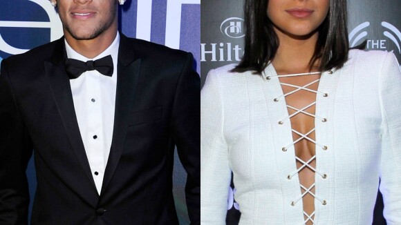 Neymar e Bruna Marquezine são vistos usando mesmo colar e fãs vibram: 'Reataram'