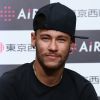 Neymar apareceu com o colar na sexta-feira, 23 de setembro de 2016, em seu perfil no Instagram