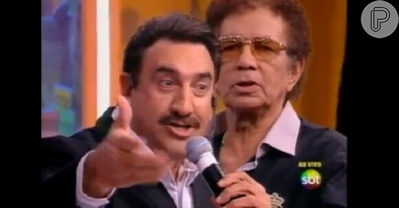 Reginaldo Rossi canta com Ratinho no programa do SBT