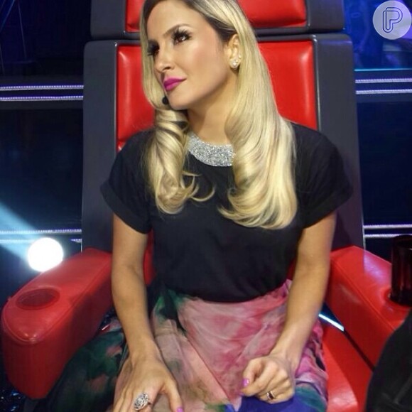 Claudia Leitte é uma das técnicas do 'The Voice Brasil', em 24 de dezembro de 2013