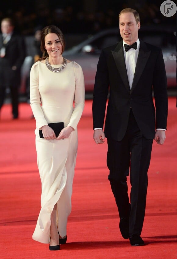 Prince William e Kate estudaram juntos na Universidade de St. Andrews, os dois faziam o mesmo curso, História da Arte