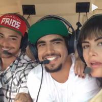 Maria Casadevall se apavora em voo de helicóptero com Caio Castro e Felipe Titto