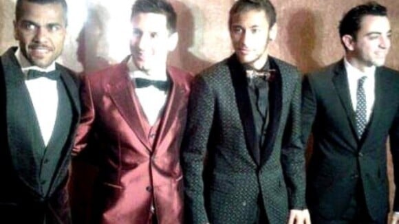 Neymar, Messi e Cristiano Ronaldo mostram ousadia e elegância no Bola de Ouro