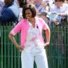 Michelle Obama se dedica à campanha 'Let's Move', para o combate da obesidade infantil, estimulando a prática de exercícios combinada a uma alimentação saudável