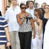 Michelle Obama surpreende com os looks estilosos usados em cerimônias pelo país e pelo mundo