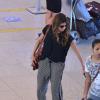 Thaila Ayala foi vista embarcando no aeroporto Santos Dumont na manhã desta terça-feira, 21 de janeiro de 2014