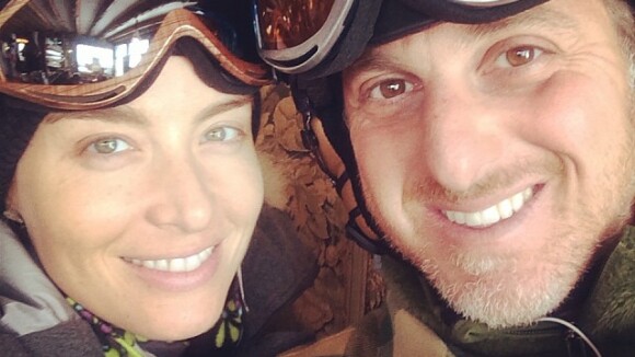 Angélica e Luciano Huck aproveitam o final das férias em estação de esqui