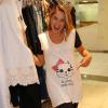 Juliana Baroni foi a evento em shopping no Rio nesta quinta-feira