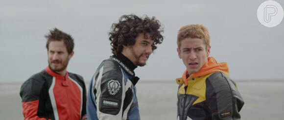 No filme, Wagner Moura interpreta Donato, um salva-vidas que trabalha na Praia do Futuro, em Fortaleza, Ceará