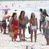 Yanna Lavigne grava 'Além do Horizonte' com Luciana Paes e Mariana Xavier na praia do Recreio dos Bandeirantes, Zona Oeste do Rio de Janeiro, nesta quarta-feira, 13 de fevereiro de 2014