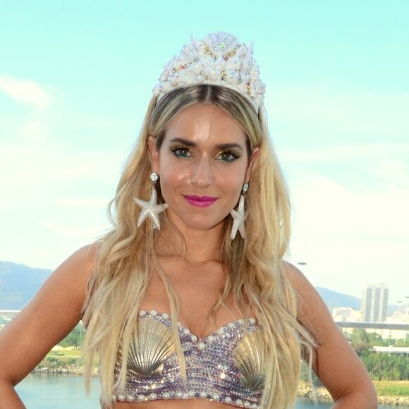 Monique Alfradique foi outro destaque do Bloco das Poderosas