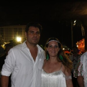 Thiago Lacerda e Vanessa Lóes no desfile das campeãs do Rio