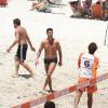 José Loreto aproveitou a manhã de sol desta quinta-feira, 20 de fevereiro de 2014, para jogar futevôlei na praia da Barra da Tijuca, zona Oeste do Rio de Janeiro