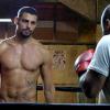Cauã Reymond faz aulas de boxe para atuar na série 'O Caçador' (21 de fevereiro de 2014)