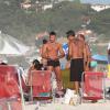 Malvino Salvador e Kyra Gracie curtem praia no Rio de Janeiro