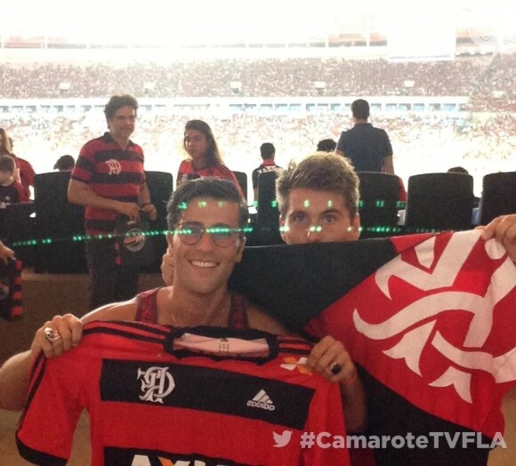 Bruno Gagliasso e o irmão, Thiago, festejaram a vitória do Flamengo nesta quarta-feira, 26 de fevereiro de 2014
