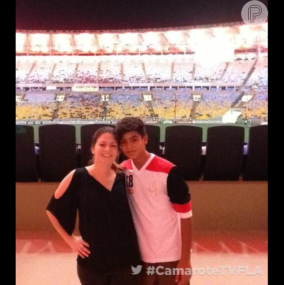 Ana Paula Tapalipa torceu pelo Flamengo no Maracanã