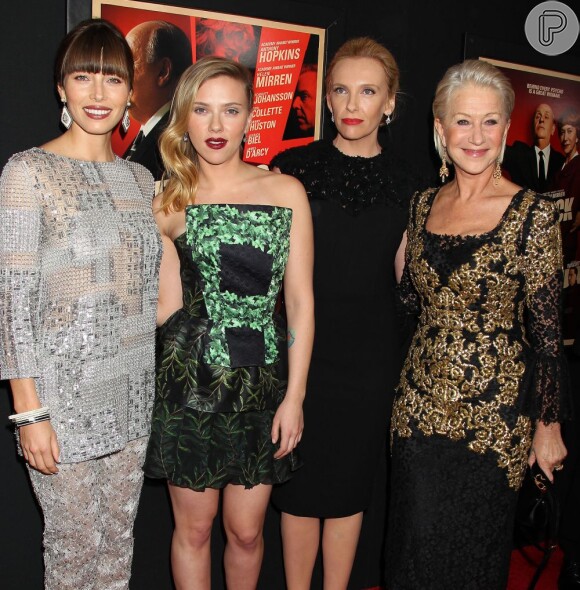 Jessica Biel, Scarlett Johansson, Toni Colette e Helen Mirre posam para os fotógrafos