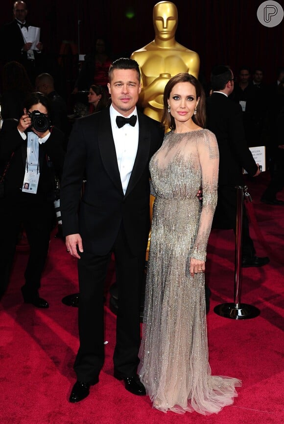 Brad Pitt, que está no elenco de '12 Anos de Escravidão', chegou ao Oscar acompanhado por sua mulher, Angelina Jolie