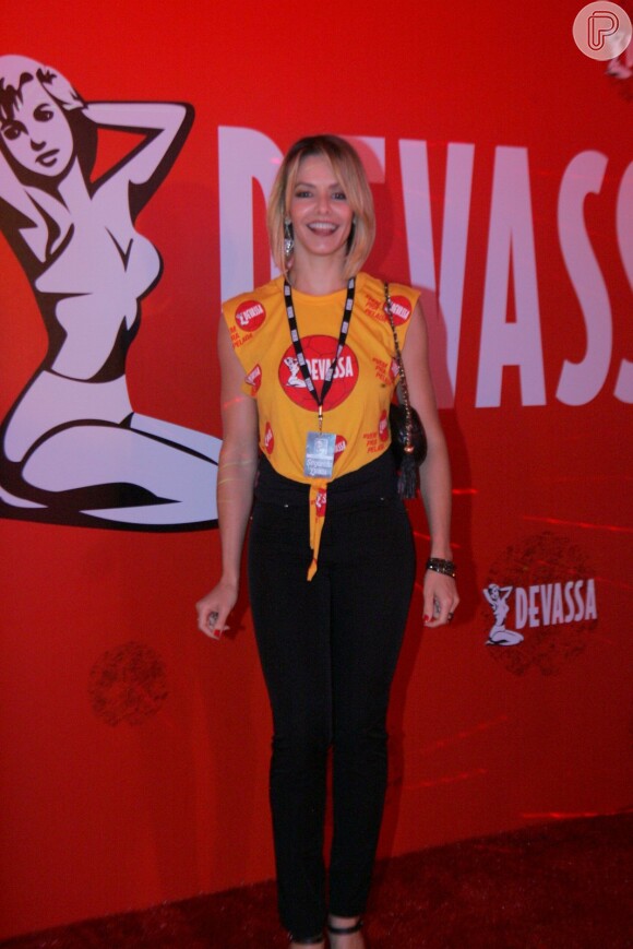 Bianca Rinaldi no Camarote Devassa na Sapucaí, em 03 de março de 2014
