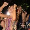 Bruna Marquezine se esbalda dançando 'Lepo Lepo' no trio de Ivete Sangalo em Salvador