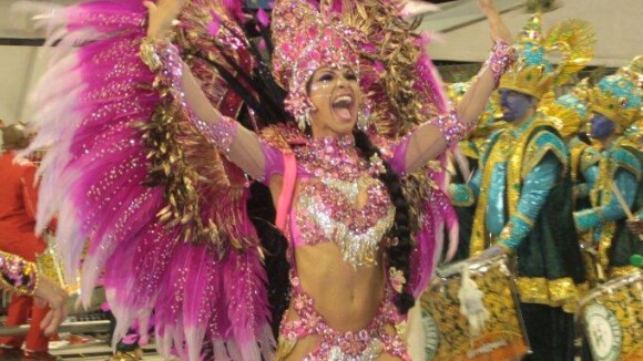 Com desfile sobre a fé, Mocidade Alegre é a campeã do Carnaval de São Paulo