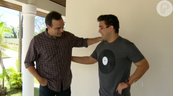 André Marques recebe Tadeu Schmidt em sua casa, no Rio de Janeiro, para falar sobre a perda dos 51 quilos após se submeter a uma cirurga bariátrica para o 'Fantástico', neste domingo, 9 de março de 2014
