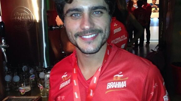 Guilherme Leicam sofre acidente de carro no Rio de Janeiro: 'Nasceu de novo'