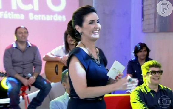 Fátima Bernardes se empolga ao som de 'Lepo Lepo' no programa 'Encontro'