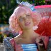 Bruna Linzmeyer usará cabelos cor de rosa em "Meu Pedacinho de Chão"