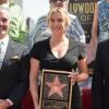 Kate Winslet recebe estrela na Calçada da Fama de Hollywood, em 18 de março de 2014