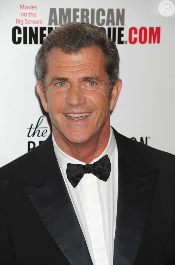 Mel Gibson é muito amigo de Jodie e sua semelhança com os meninos foi abordada por um genealogista