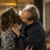 Seu último trabalho na TV foi em 'Amor à Vida', como doutor Herbert. Em cena, José Wilker beija Eliane Giardini (Ordália)