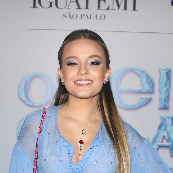 Larissa Manoela é a nova adepta do programa 'Mayra Cardi Seca Você'