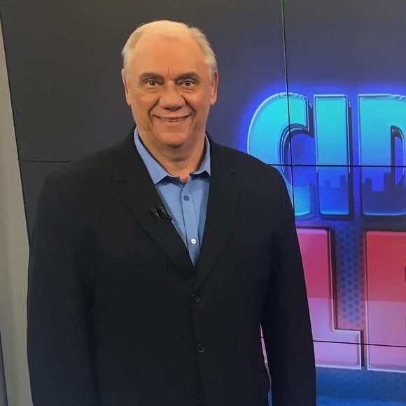 Marcelo Rezende está afastado do 'Cidade Alerta' desde maio, quando descobriu câncer no pâncreas