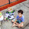 Danielle Winits organizou uma festa com o tema 'Toy Story' para comemorar os 3 anos de seu filho caçula, Guy, em 26 de abril de 2014