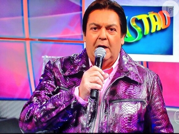 As jaquetas coloridas de Fausto Silva também costumam ser muito comentadas e dividem opiniões dos telespectadores