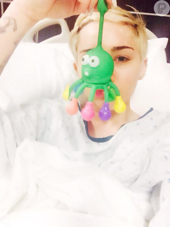 Miley Cyrus ficou internada por causa de uma forte reação alérgica