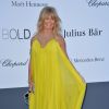 Goldie Hawn veste Kenneth Cole no Festival de Cannes 2013 