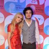 Isabelle Drummond acompanha namorado, Tiago Iorc, no Prêmio da Música Brasileira 14 de maio de 2014