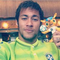 Neymar encerra agenda com o Barcelona e já está liberado para viajar ao Brasil