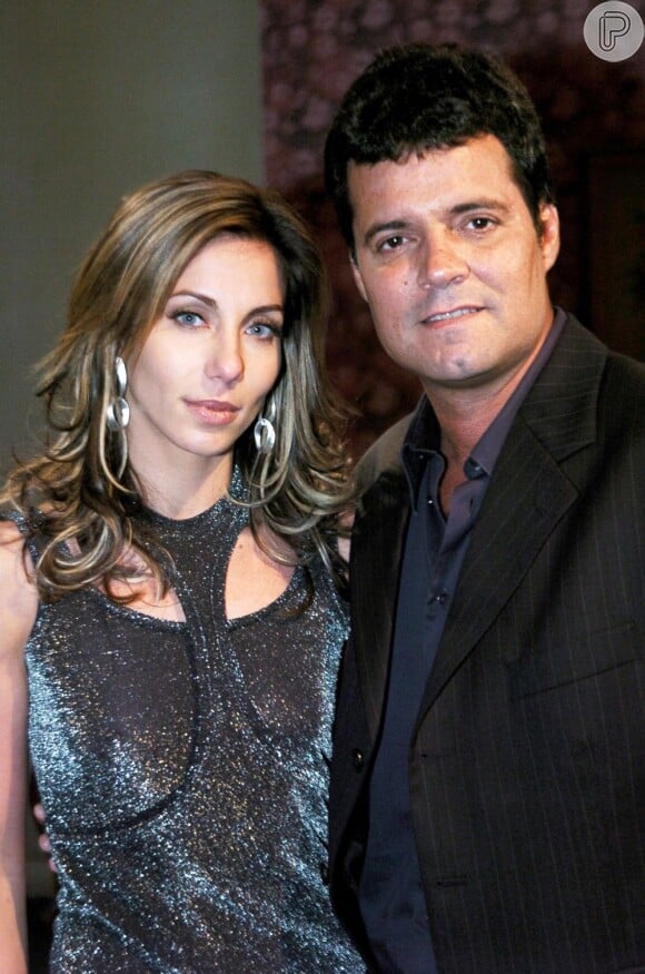 Tania Khalill e Felipe Camargo em cena da novela 'Cobras & Lagartos'